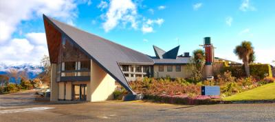 Fiordland Hotel and Motel - image 1