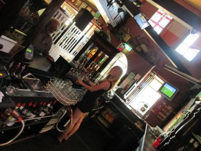 Mount Mellick Irish Bar - image 2