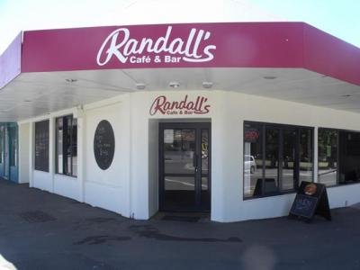 Randall's Cafe & Bar - image 1