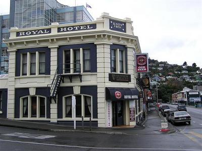 Royal Hotel - image 1