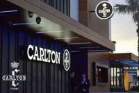Carlton Bar & Restaurant - image 1