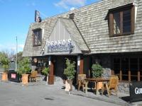 Deano's Bar & Grill - image 1