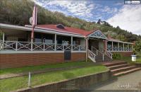 Te Puka Tavern - image 1