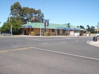 West Melton Tavern - image 1